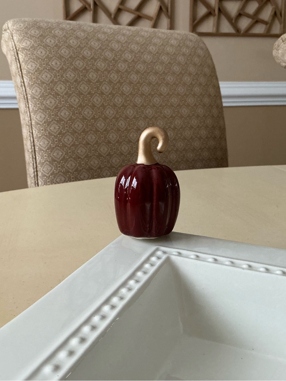 Burgundy Autumn Pumpkin With Gold Stem Platter Decoration 🍂